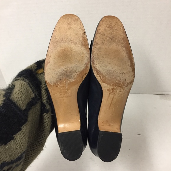 Vintage Ferragamo Boutique Dark Navy Leather Shoes - Picture 11 of 12